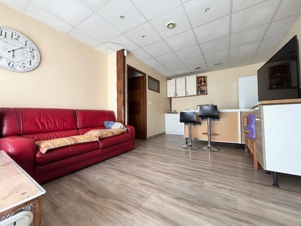 Propriété avec maison et appartements au cœur de Janville-en-Beauce (28)