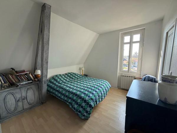 Charmant "pied à terre" avec deux terrasses au centre ville