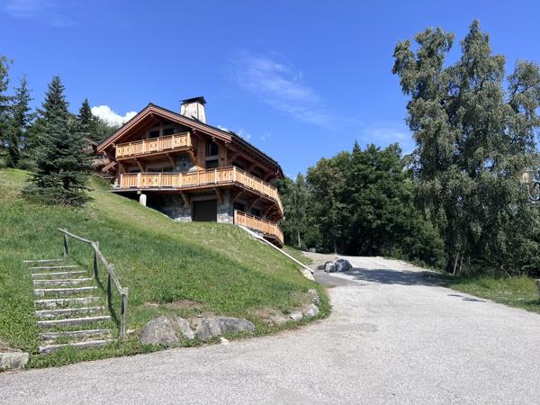 Duplex haut de gamme à Méribel Centre
