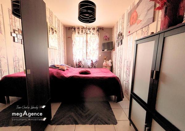 Maison à SAINT-CLAIR-DE-HALOUZE, 61490 - 4 pièces 116m²