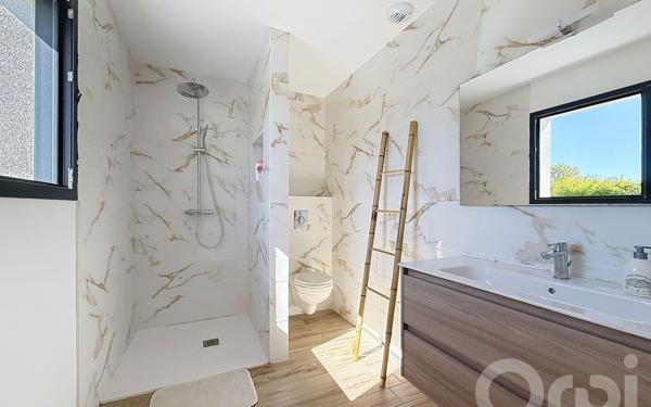 Maison à vendre    5 pièces • 156 m2 Cusset