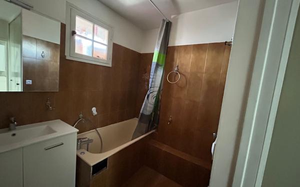 Appartement à vendre    3 pièces • 71,12 m2 Montpellier