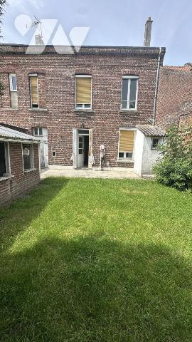 Maison à Nesle