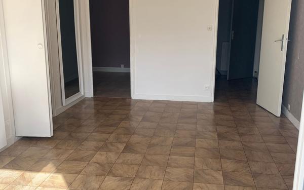 Appartement à vendre    2 pièces •  Niort