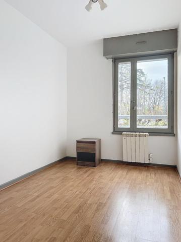 Ensemble de 3 logements à Gray, emplacement idéal