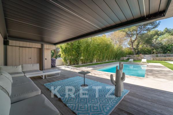 Villa d’architecte de plain-pied 360 m² avec piscine, maison d’amis et terrain paysager – Nîmes Nord