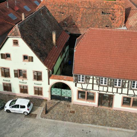 Ensemble à Molsheim - Local commercial - Maison - Dépendance