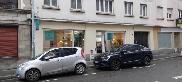 Beau Salon de coiffure mixte tout équipé