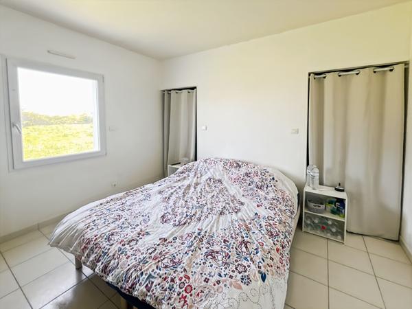 Maison familiale de 145 m² avec double garage ! Environnement calme et accès centre-bourg par piste cyclable