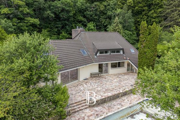 Divonne-les-Bains, Villa 7 Chambres -  322 m² à vendre