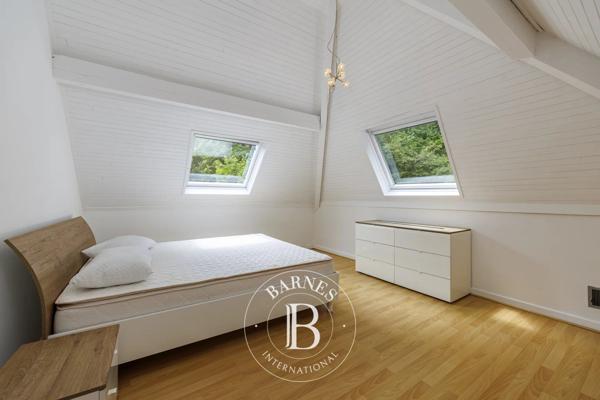 Divonne-les-Bains, Villa 7 Chambres -  322 m² à vendre