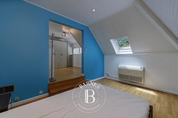 Divonne-les-Bains, Villa 7 Chambres -  322 m² à vendre