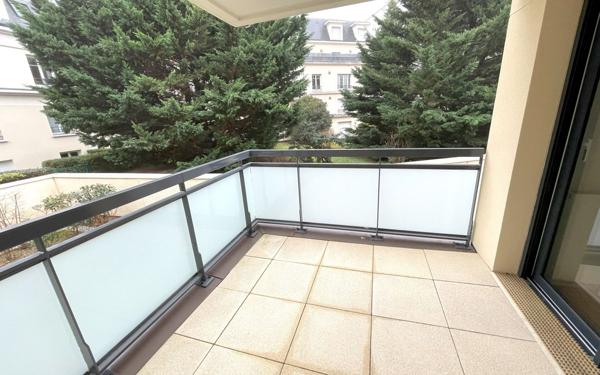 Appartement à vendre    3 pièces • 65,36 m2 Antony