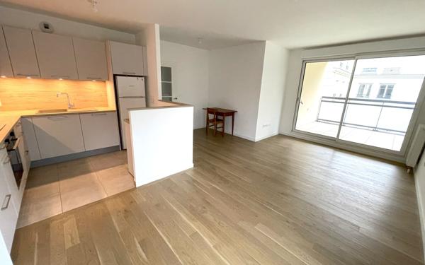 Appartement à vendre    3 pièces • 65,36 m2 Antony