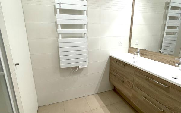 Appartement à vendre    3 pièces • 65,36 m2 Antony