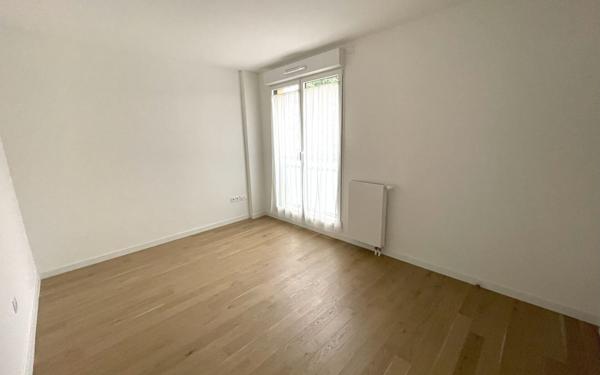 Appartement à vendre    3 pièces • 65,36 m2 Antony