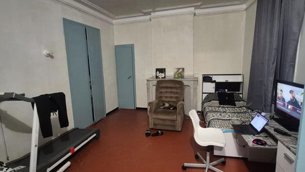 Immeuble de rapport Narbonne, 5 lots (1 garage 90m², 1T2, 1 T4 et 2 T3)