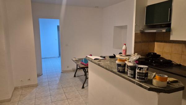 Immeuble de rapport Narbonne, 5 lots (1 garage 90m², 1T2, 1 T4 et 2 T3)