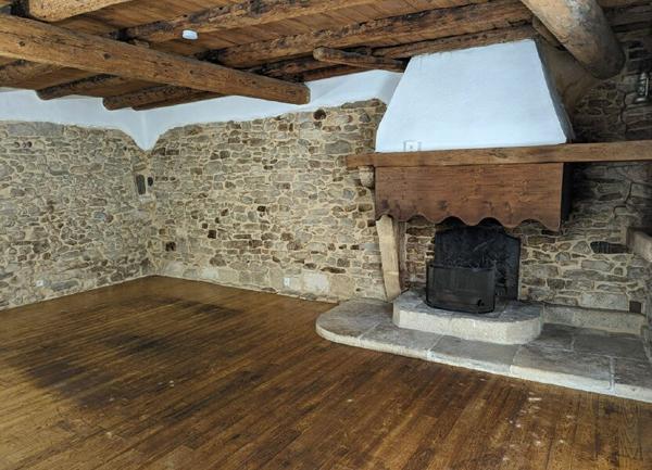 Maison à vendre    3 pièces •  Bezouce