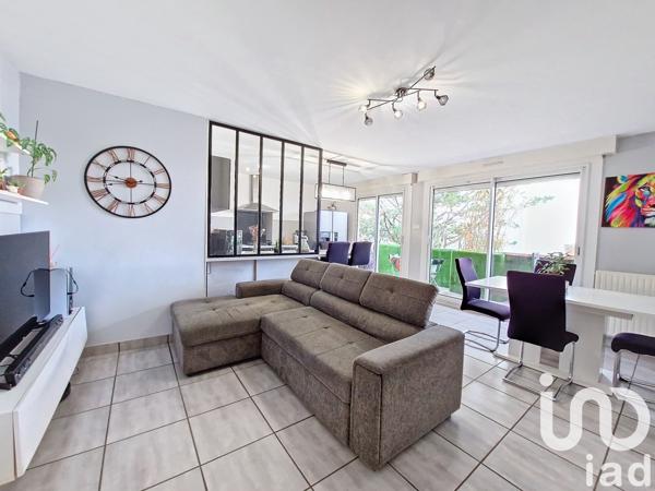 Appartement à vendre 3 pièces 81 m² Décines-Charpieu