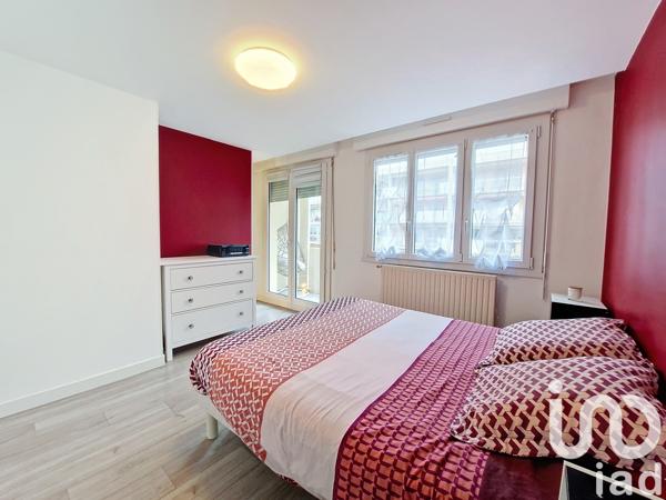 Appartement à vendre 3 pièces 81 m² Décines-Charpieu