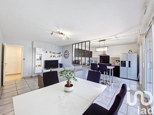 Appartement à vendre 3 pièces 81 m² Décines-Charpieu