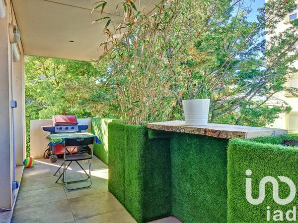 Appartement à vendre 3 pièces 81 m² Décines-Charpieu