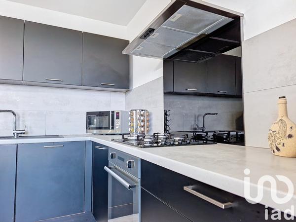 Appartement à vendre 3 pièces 81 m² Décines-Charpieu