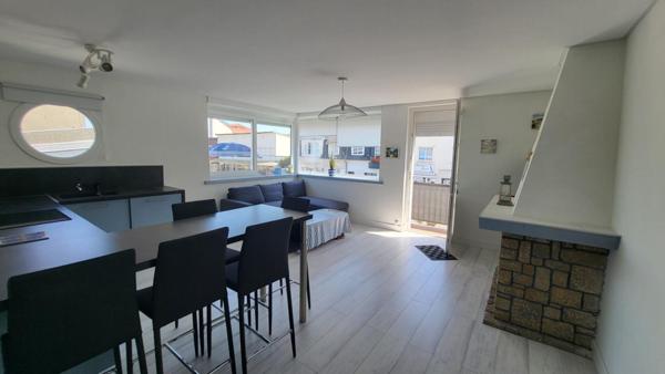 BEAU T3 AVEC TERRASSE, JARDIN ET GARAGE