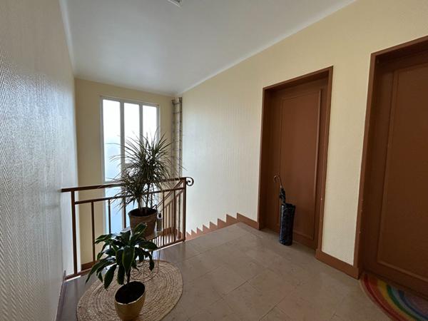 SQUARE SAINT ROCH - T2 35M² AVEC BALCON - STATIONNEMENT COLLECTIF