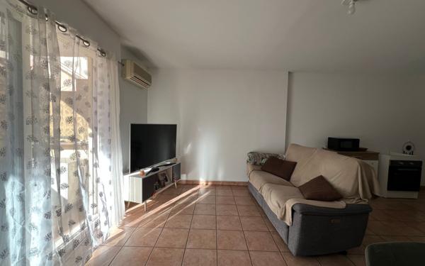 Appartement à vendre    2 pièces •  Martigues