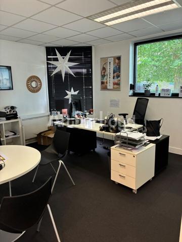 Bureaux haut de gamme à louer – Accès optimal, parking privé, environnement moderne