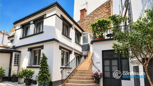 Maison familiale avec un F2 indépendant à deux pas de la porte de Versaille à Vaugirard