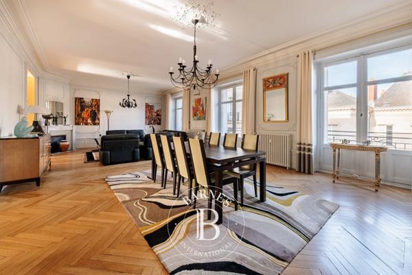 Nantes, Appartement 4 Chambres -  307 m² à vendre