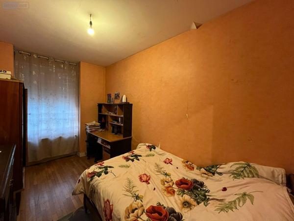 Maison de ville à vendre à Saint-James dans la Manche (50240), ref : 12541/1810