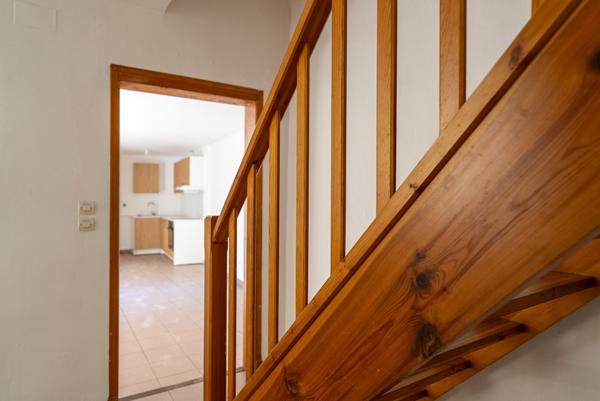 CARCASSONNE – BASTIDE ST LOUIS – A louer DUPLEX T4 88m² traversant et rénové avec vue sur cour
