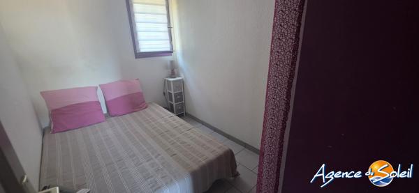 Appartement à Saint-Pierre-la-Mer APPARTEMENT T3 + PARKING