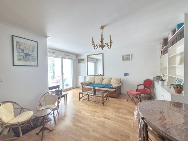 Appartement 3 pièce(s) 2 chambre(s) 70 m²