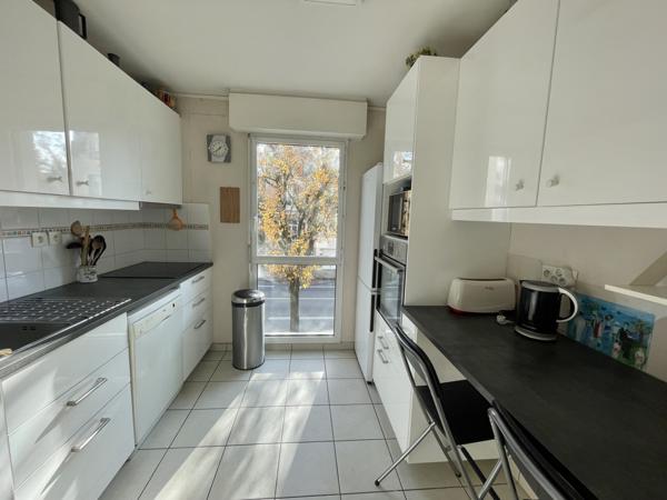 Appartement 3 pièce(s) 2 chambre(s) 70 m²