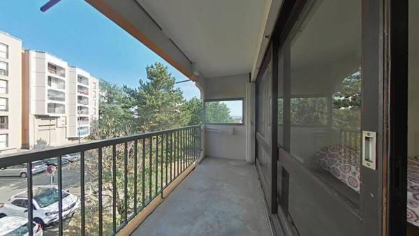 Appartement 3 pièces                                        - 42100 Saint-Étienne Réf : 12752