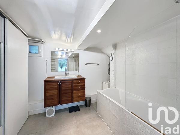 Appartement à vendre 3 pièces 77 m² Asnières-sur-Seine