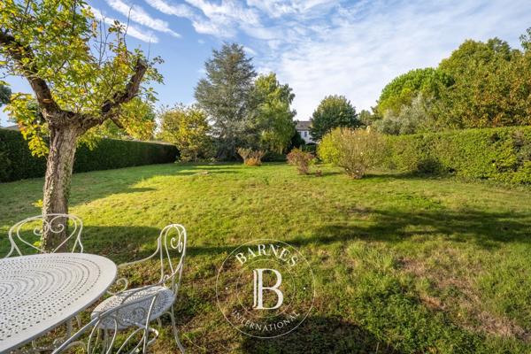 Bougival, Maison 5 Chambres -  236 m² à vendre