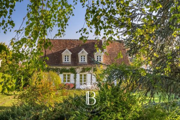 Bougival, Maison 5 Chambres -  236 m² à vendre