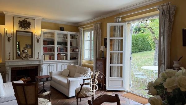 Bougival, Maison 5 Chambres -  236 m² à vendre