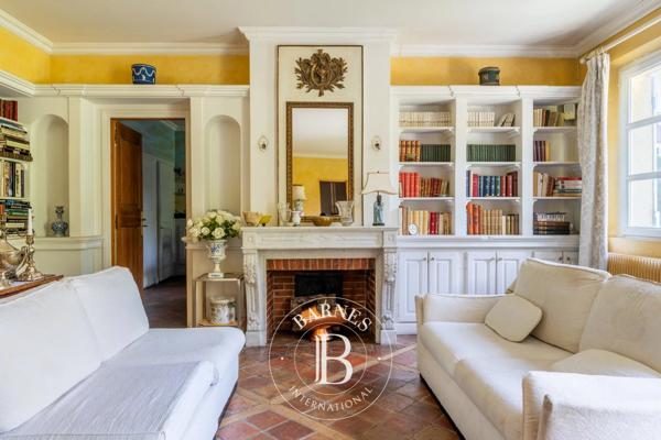 Bougival, Maison 5 Chambres -  236 m² à vendre