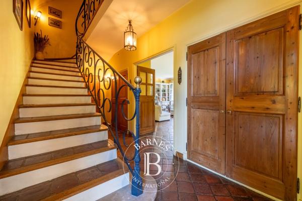 Bougival, Maison 5 Chambres -  236 m² à vendre