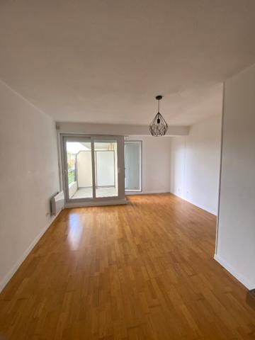 STUDIO NIORT - 1 pièce(s) - 27 m2