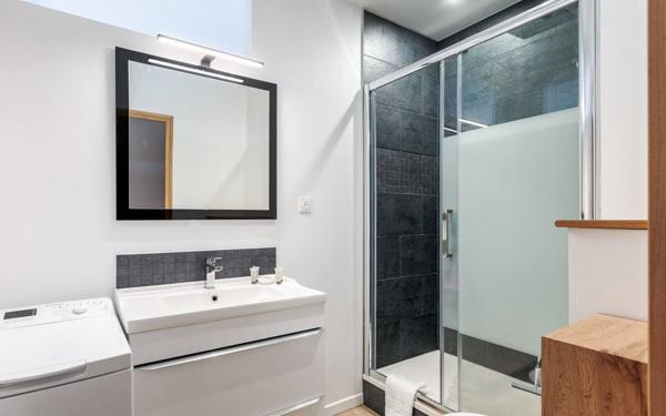 Appartement à vendre    3 pièces • 53,72 m2 La Rochelle