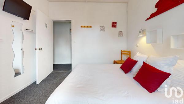 Murs commerciaux  à vendre 606 m² Besse-et-Saint-Anastaise