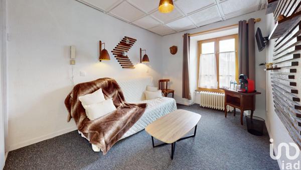 Murs commerciaux  à vendre 606 m² Besse-et-Saint-Anastaise